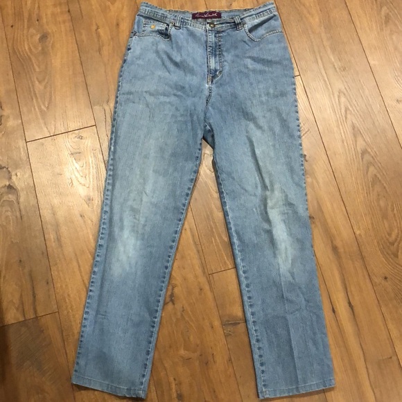 Gloria Vanderbilt Jeans - Picture 3 of 9